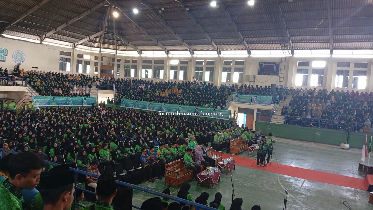 Bupati Sumedang Tekankan Penguatan Kompetensi dan Integritas Guru dalam Silaturahmi dan Seminar Pend