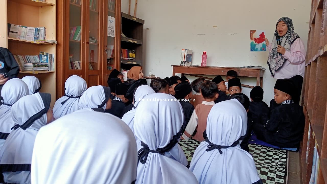 Kegiatan Read Aloud